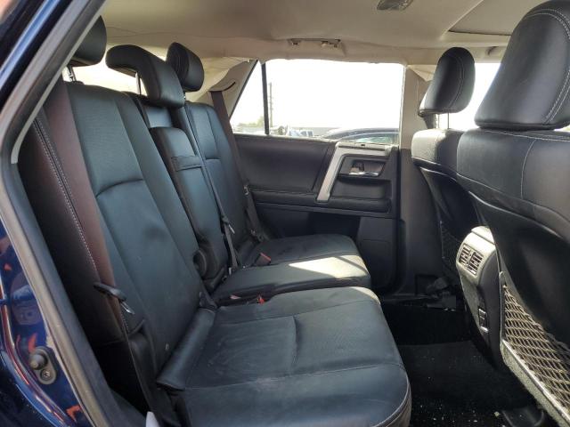 Photo 11 from auction – 2019 TOYOTA 4RUNNER SR with VIN JTEBU5JR1K5677311