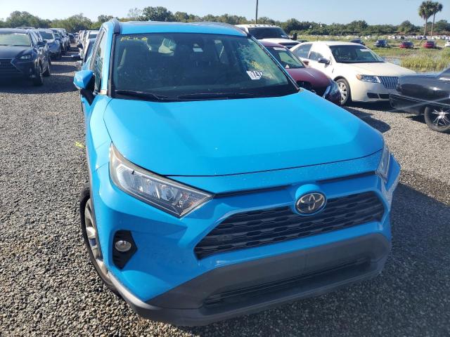 Photo 5 from auction – 2019 TOYOTA RAV4 XLE P with VIN 2T3C1RFVXKC001884