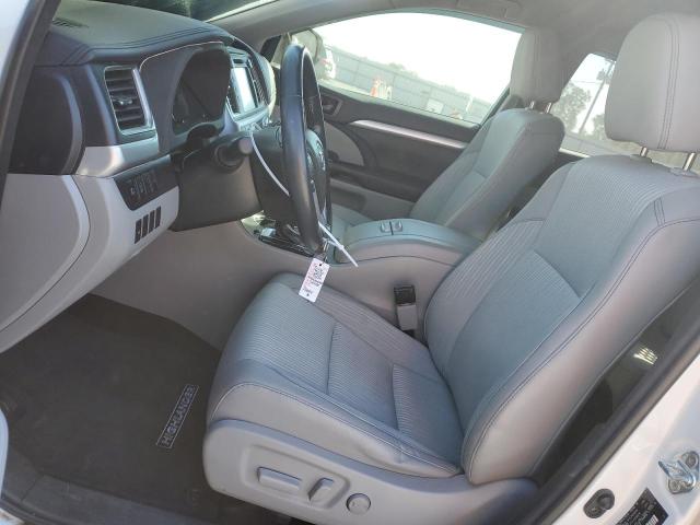 Photo 7 from auction – 2018 TOYOTA HIGHLANDER with VIN 5TDZZRFH5JS246748
