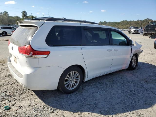 Photo 3 from auction – 2012 TOYOTA SIENNA XLE with VIN 5TDYK3DC2CS234239