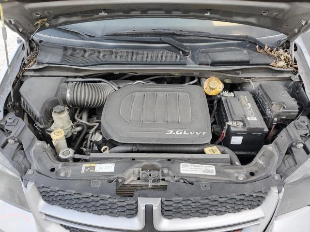 Photo 12 from auction – 2015 DODGE GRAND CARA with VIN 2C4RDGEG0FR735876
