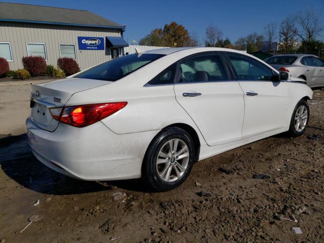 Photo 3 from auction – 2011 HYUNDAI SONATA SE with VIN 5NPEC4AC0BH034412