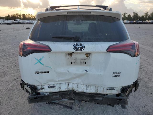 Photo 6 from auction – 2018 TOYOTA RAV4 ADVEN with VIN JTMRFREV9JJ188317