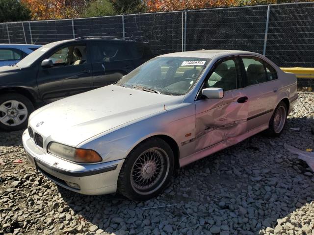 BMW 528 I AUTO 2000 with VIN WBADM6344YGU10582 - Photo from auction