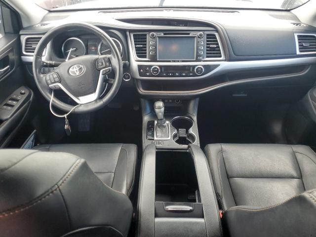 Photo 8 from auction – 2019 TOYOTA HIGHLANDER with VIN 5TDKZRFH5KS571225