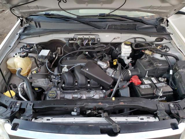 Photo 12 from auction – 2008 FORD ESCAPE LIM with VIN 1FMCU94128KA17919