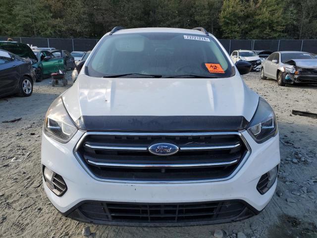 Photo 5 from auction – 2017 FORD ESCAPE SE with VIN 1FMCU9G92HUB87302