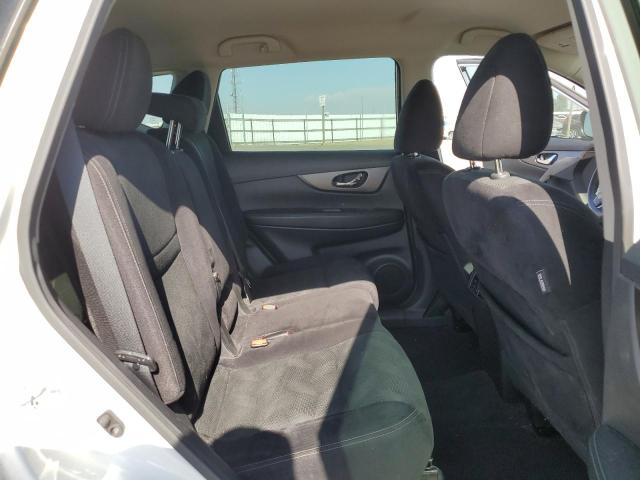 Photo 11 from auction – 2015 NISSAN ROGUE S with VIN 5N1AT2MT3FC760843