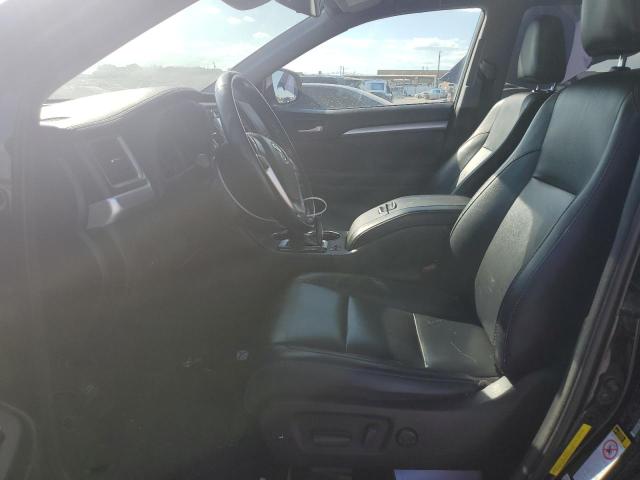 Снимка 7 от търг – 2018 TOYOTA HIGHLANDER с VIN 5TDKZRFH0JS538471