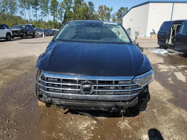 Photo 5 from auction – 2019 VOLKSWAGEN JETTA with VIN 3VWE57BU1KM051374