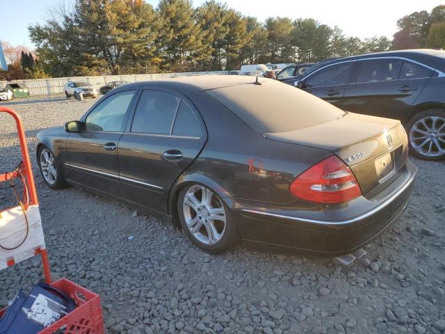 Photo 2 from auction – 2005 MERCEDES-BENZ E-CLASS with VIN WDBUF70J85A660837