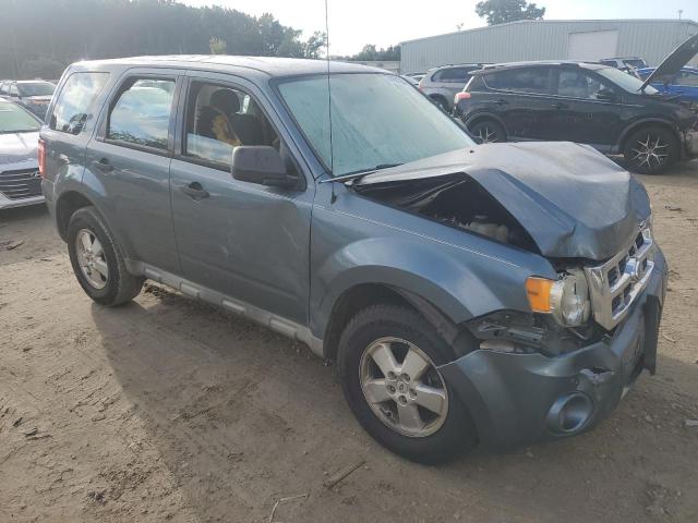 Photo 4 from auction – 2010 FORD ESCAPE XLS with VIN 1FMCU0C79AKA95282