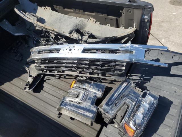 Photo 12 from auction – 2020 CHEVROLET SILVERADO with VIN 1GCRYDEDXLZ266449