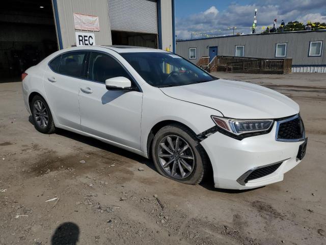 Photo 4 from auction – 2018 ACURA TLX with VIN 19UUB1F32JA001960