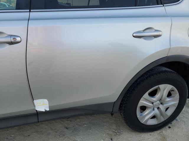 Photo 13 from auction – 2013 TOYOTA RAV4 LE with VIN 2T3BFREV7DW114935