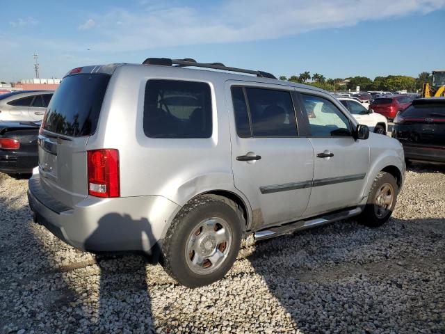 Photo 3 from auction – 2010 HONDA PILOT LX with VIN 5FNYF3H24AB017752