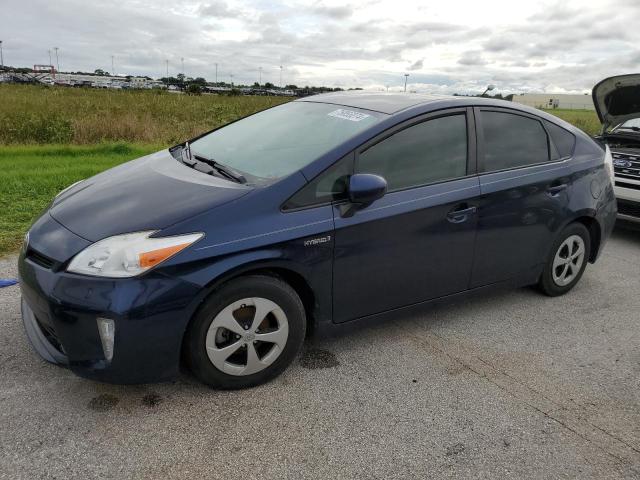 TOYOTA PRIUS 2015 مع رقم تعريف المركبة JTDKN3DU3F0448296 - صورة من المزاد