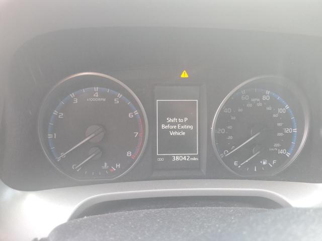Photo 9 from auction – 2018 TOYOTA RAV4 ADVEN with VIN 2T3WFREV7JW455233