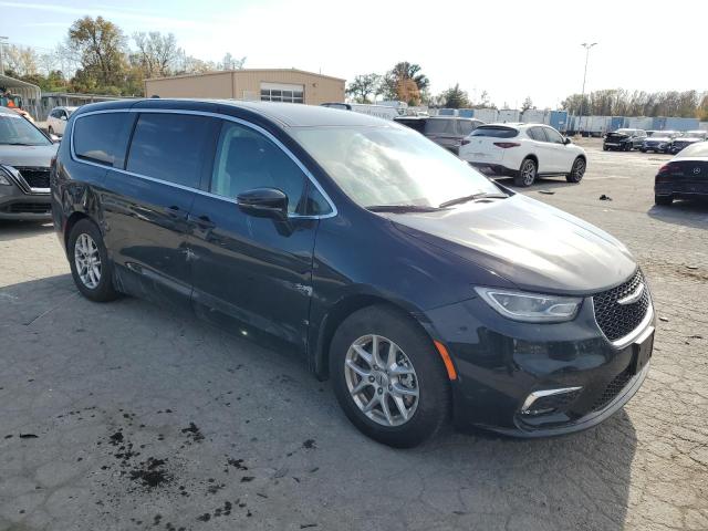 Photo 4 from auction – 2024 CHRYSLER PACIFICA T with VIN 2C4RC1BG6RR171532