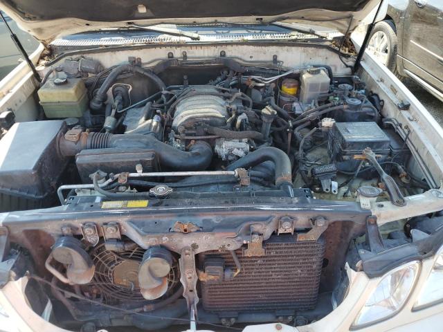 Фото 12 с аукциона – 2000 LEXUS LX 470 с VIN JT6HT00W2Y0106774
