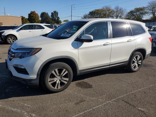 HONDA PILOT 2016 with VIN 5FNYF6H58GB036762 - Photo from auction
