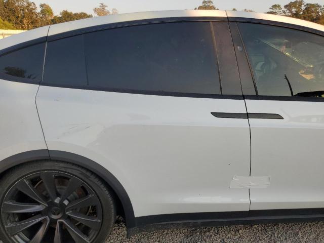 Photo 10 from auction – 2022 TESLA MODEL X with VIN 7SAXCBE5XNF329094