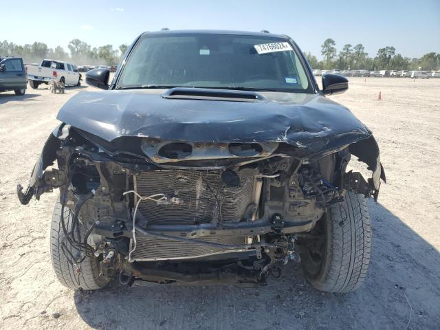 Photo 5 from auction – 2020 TOYOTA 4RUNNER SR with VIN JTEBU5JR7L5753874