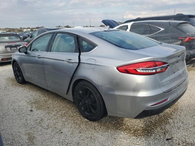 Photo 2 from auction – 2020 FORD FUSION SE with VIN 3FA6P0HD9LR165522