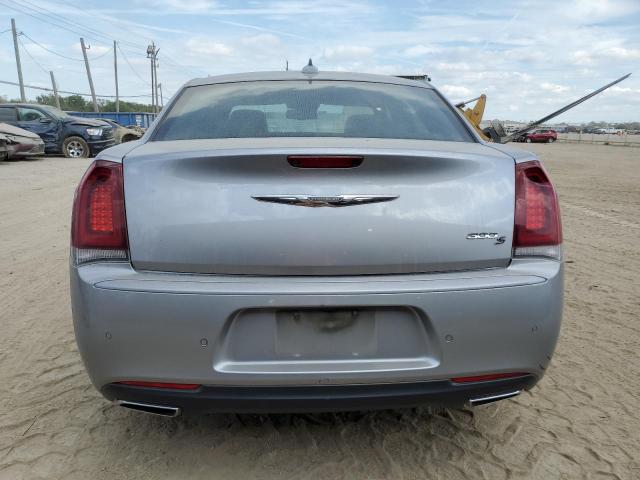 Photo 6 from auction – 2018 CHRYSLER 300 S with VIN 2C3CCABGXJH264106