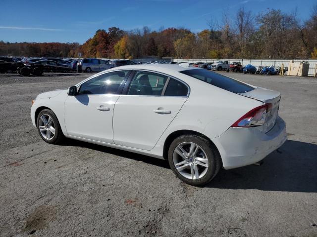 Photo 2 from auction – 2015 VOLVO S60 with VIN YV1612TK2F2365013