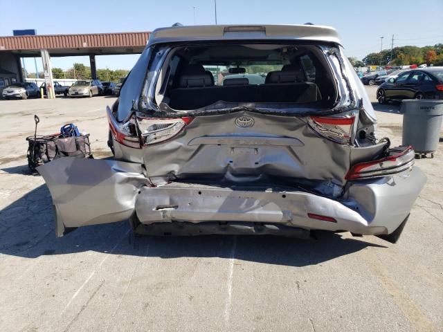 Photo 6 from auction – 2017 TOYOTA SIENNA XLE with VIN 5TDYZ3DC0HS852260
