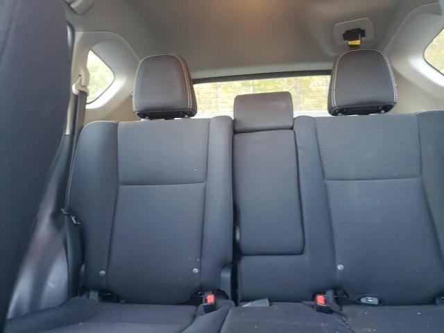 Photo 10 from auction – 2018 TOYOTA RAV4 ADVEN with VIN 2T3RFREV3JW852614