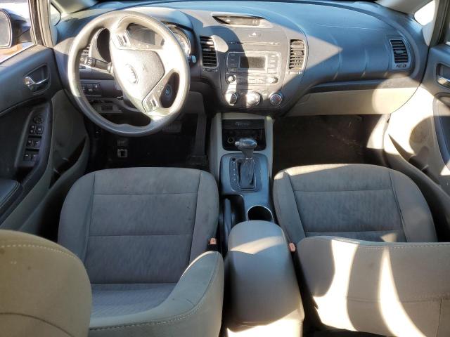 Zdjęcie 8 z aukcji – 2015 KIA FORTE LX z VIN KNAFK4A63F5408967