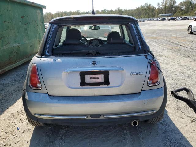 Photo 6 from auction – 2006 MINI COOPER with VIN WMWRC33526TK65837