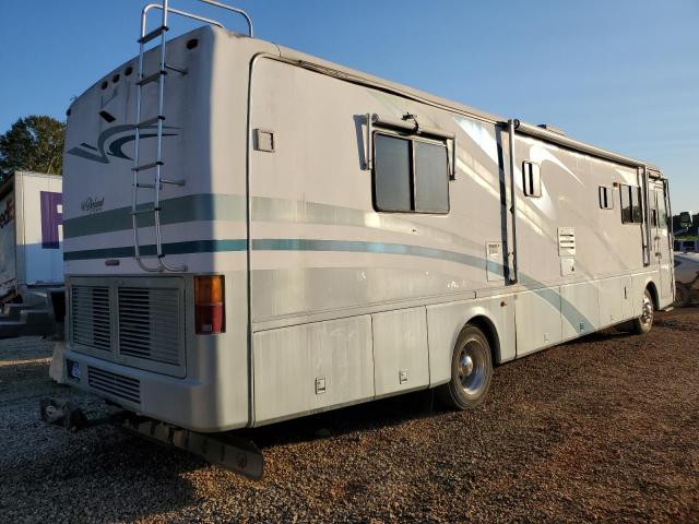 Photo 4 from auction – 2002 ROADMASTER RAIL RAISED RAI with VIN 1RF22464922018422