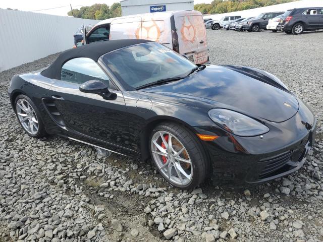 Photo 4 from auction – 2018 PORSCHE BOXSTER S with VIN WP0CB2A88JS228485