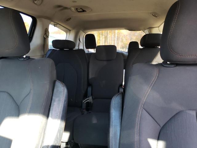 Photo 10 from auction – 2017 CHRYSLER PACIFICA L with VIN 2C4RC1CG0HR565282