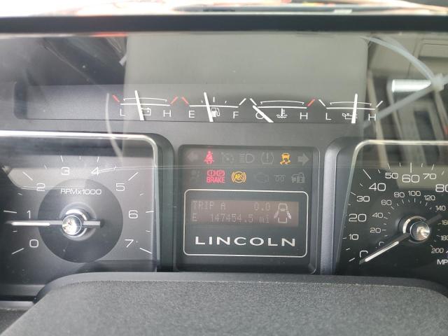 Photo 9 from auction – 2010 LINCOLN NAVIGATOR with VIN 5LMJJ2H56AEJ07421