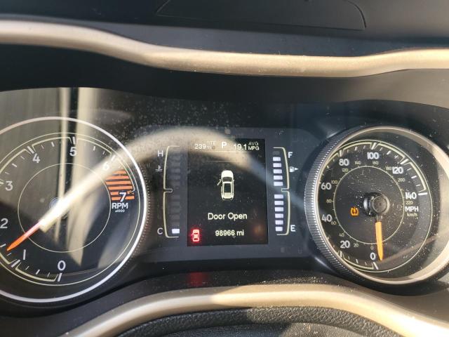 Photo 9 from auction – 2017 JEEP CHEROKEE L with VIN 1C4PJLCB4HW527445
