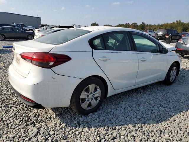 Photo 3 from auction – 2017 KIA FORTE LX with VIN 3KPFK4A73HE115962
