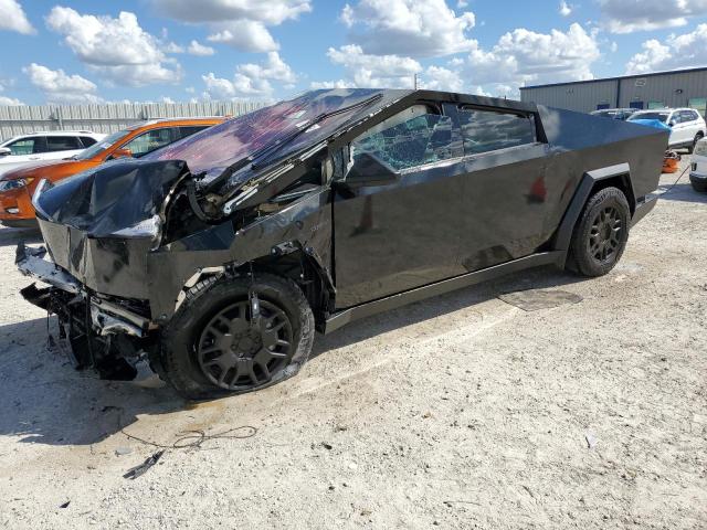 TESLA CYBERTRUCK 2024 with VIN 7G2CEHED9RA008051 - Photo from auction