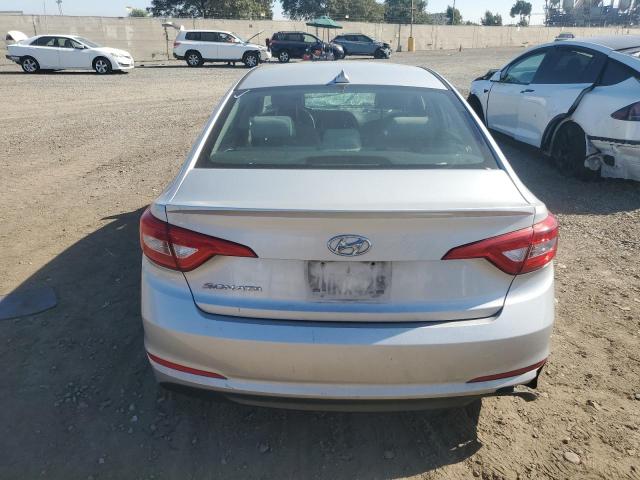 Photo 6 from auction – 2017 HYUNDAI SONATA SE with VIN 5NPE24AF8HH533240