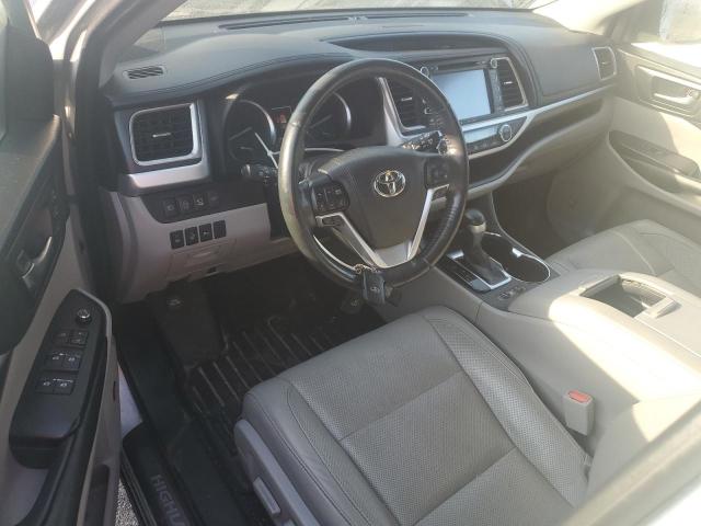 Photo 8 from auction – 2019 TOYOTA HIGHLANDER with VIN 5TDDZRFH3KS976170