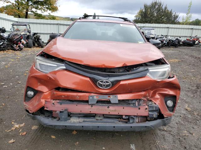 Photo 5 from auction – 2016 TOYOTA RAV4 SE with VIN JTMJFREV3GJ058569