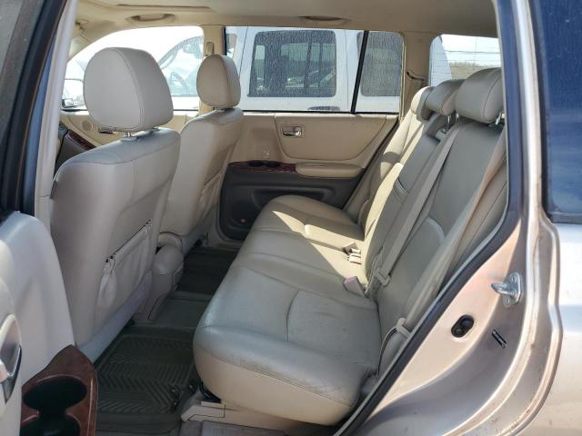 Photo 11 from auction – 2005 TOYOTA HIGHLANDER with VIN JTEEP21A450082693