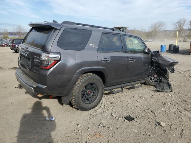Photo 3 from auction – 2019 TOYOTA 4RUNNER SR with VIN JTEBU5JR0K5622588