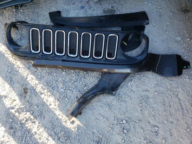 Photo 13 from auction – 2016 JEEP RENEGADE L with VIN ZACCJBBT0GPD00123