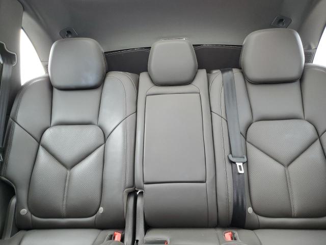 Photo 10 from auction – 2016 PORSCHE CAYENNE with VIN WP1AA2A26GKA14463
