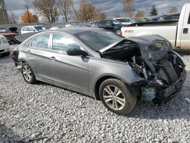 Photo 4 from auction – 2013 HYUNDAI SONATA GLS with VIN 5NPEB4AC7DH768342