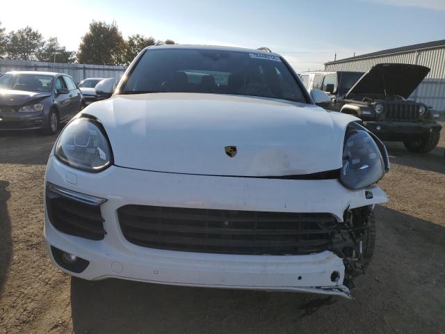 Photo 5 from auction – 2017 PORSCHE CAYENNE SE with VIN WP1AE2A28HLA74518